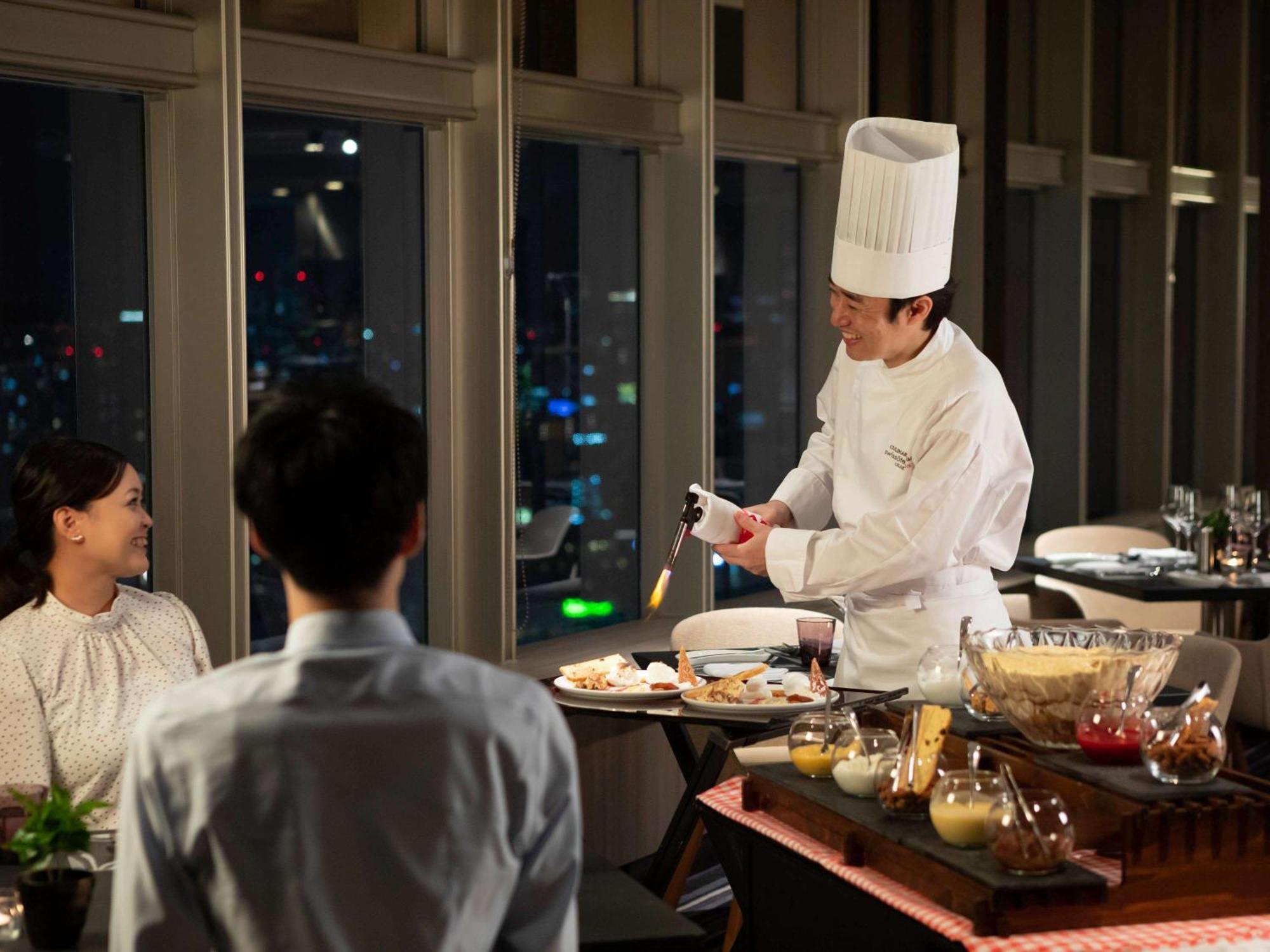 Swissotel Nankai Osaka Zewnętrze zdjęcie A chef at work