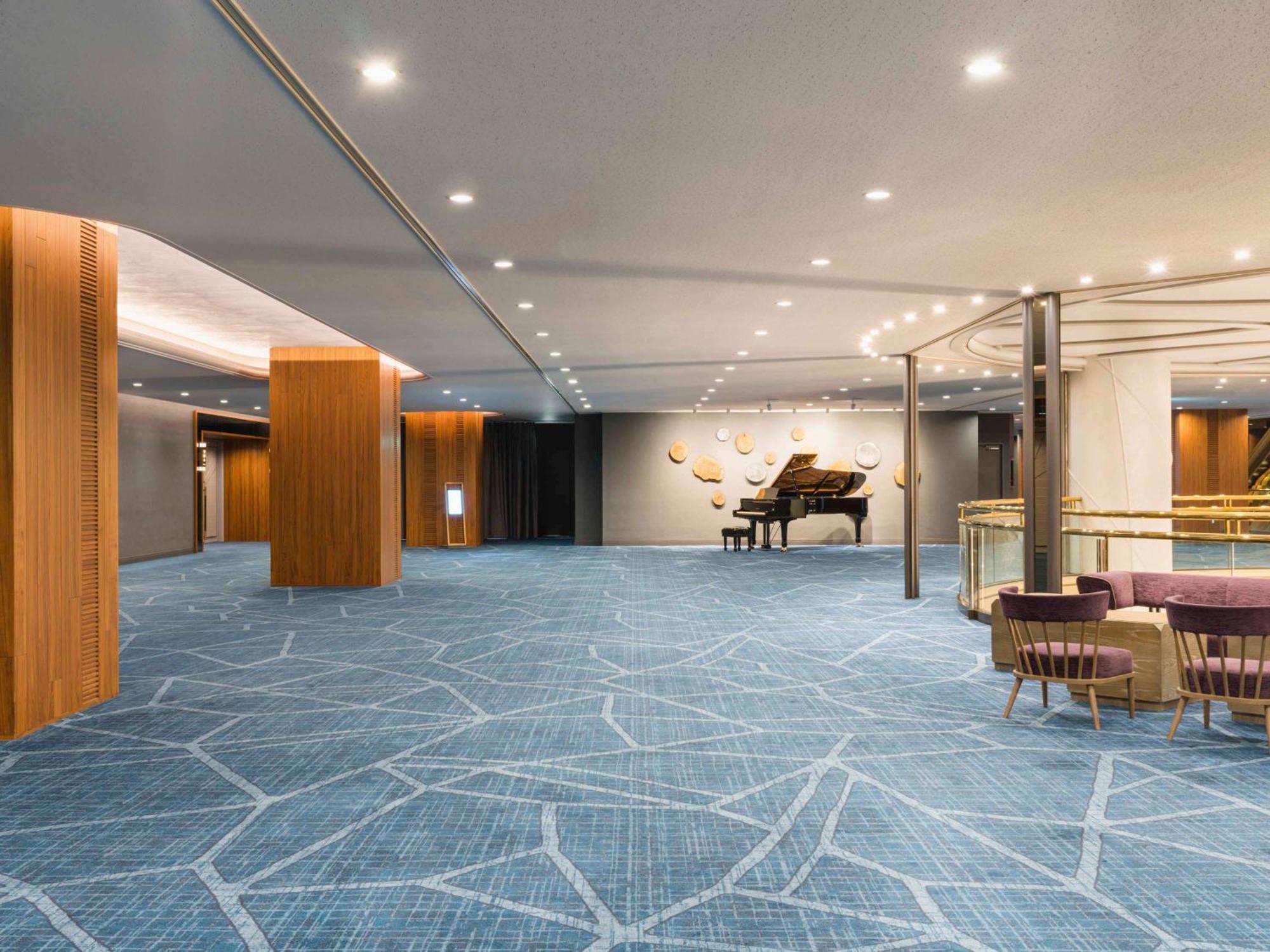 Swissotel Nankai Osaka Zewnętrze zdjęcie The Blue Hall